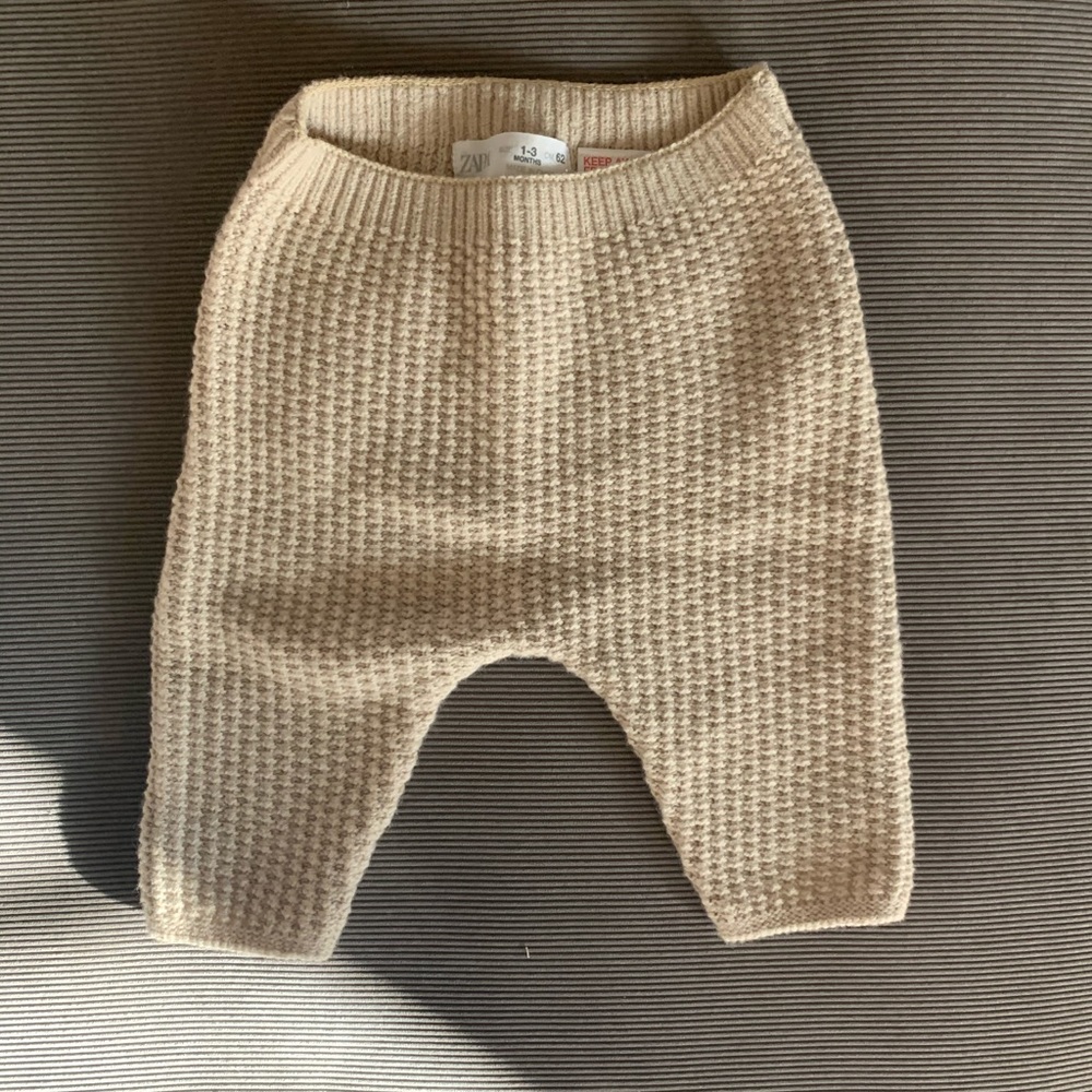 Zara knit leggings